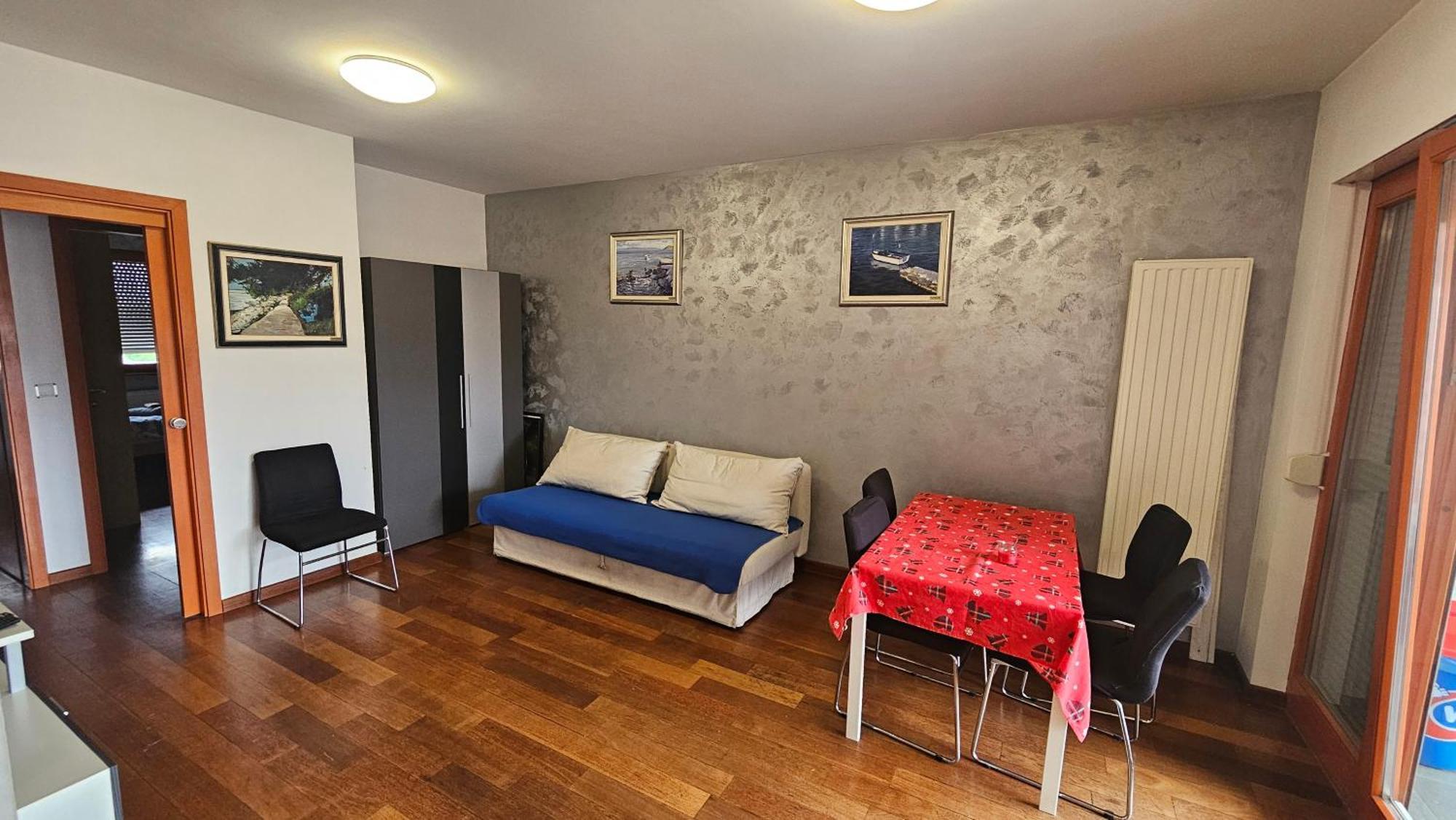 Apartman In Club Apartment ซาเกร็บ ภายนอก รูปภาพ